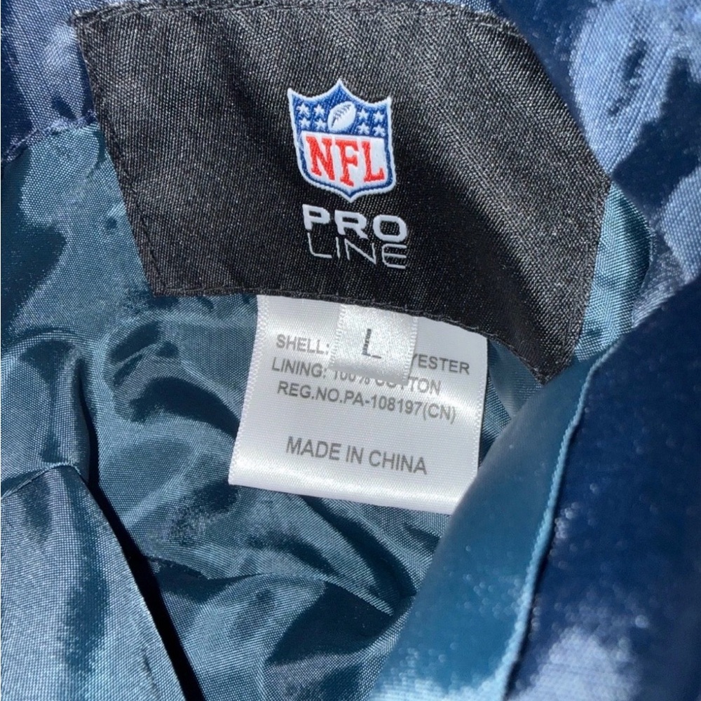 NFL Pro Line Reversible Jacket - Picture 5 of 12